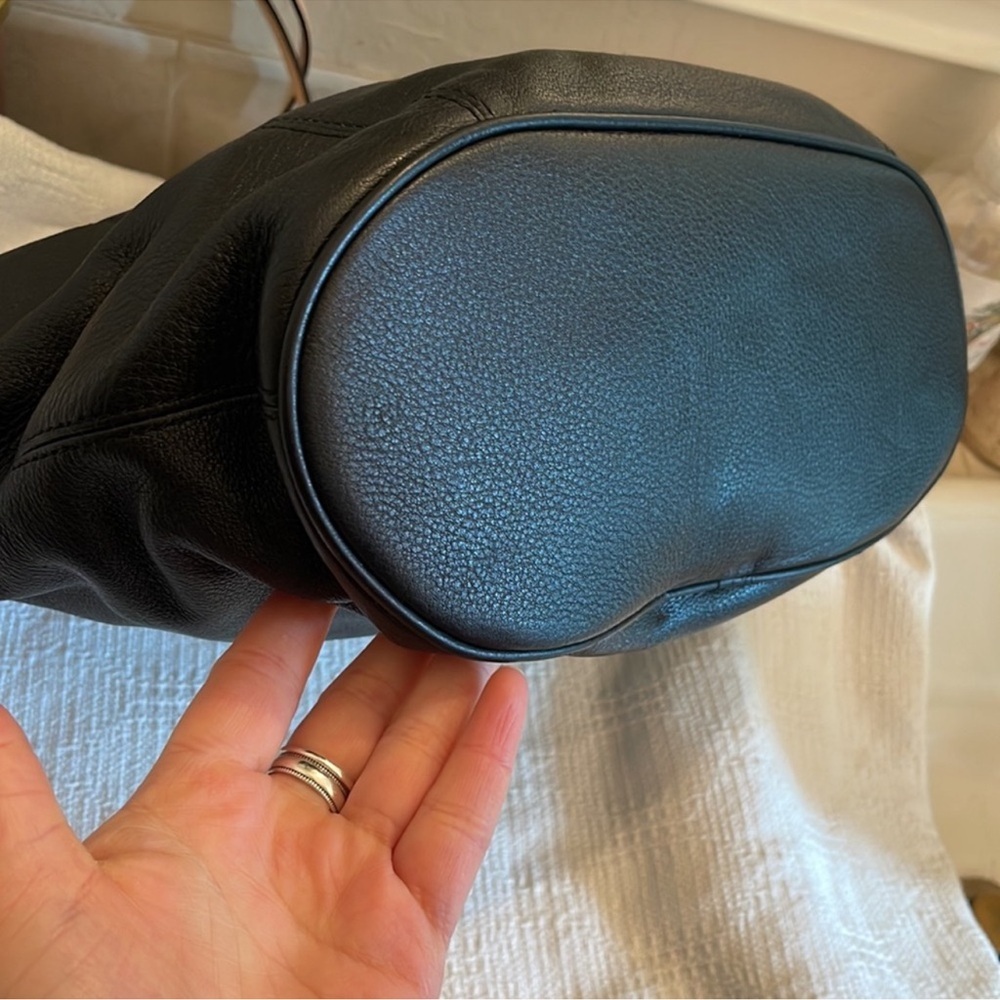 MICHAEL KORS -Jet Set black leather tote- EUC 🖤 - Picture 8 of 11